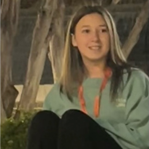 Meet your Posher, Jada - Picture 3 of 8